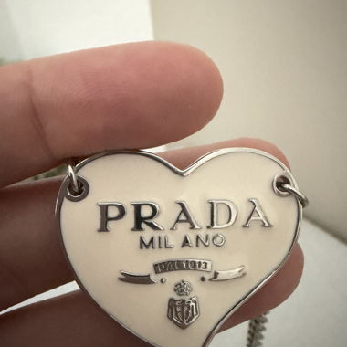 Collana Prada a cuore