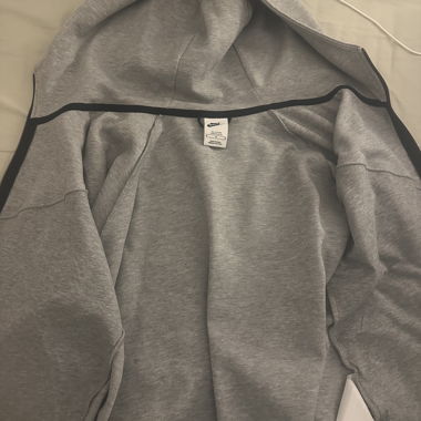 Sweat à capuche zippé Nike gris