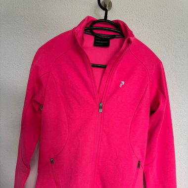 Cardigan Peak Performance 
