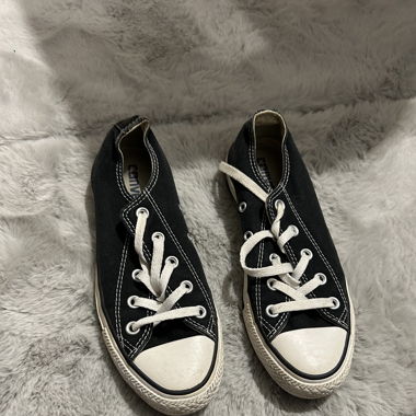 Sneaker