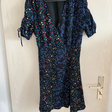 French Connection Kleid mit Blumenprint