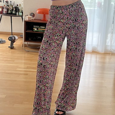 plisse trousers