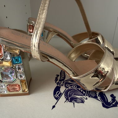 Golden High Heels size 39