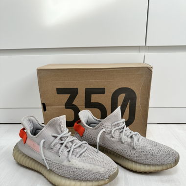 Yeezy 350 