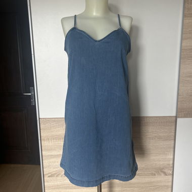 Robe en jean sans manches