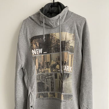 Grauer We-Fashion-Pullover