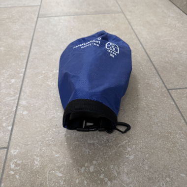 Blauer Thermotasche für Flaschen - für Radfahrer