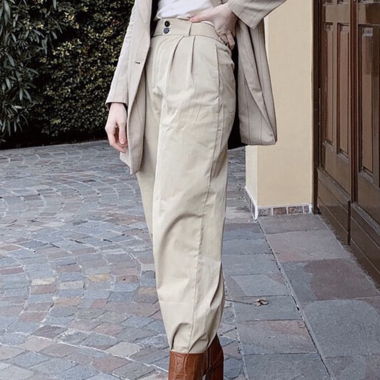 Beige wide-leg trousers