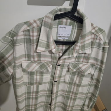 Surchemise Bershka M