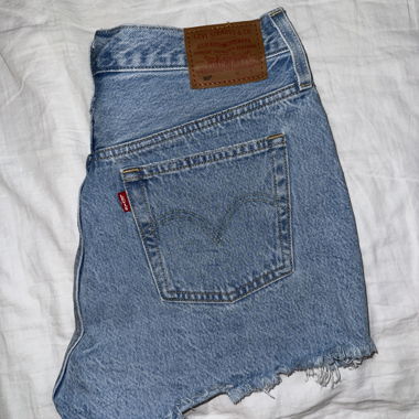 Short en jean Levi's