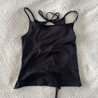 Tank top black with cut out back