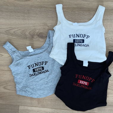 3 Crop Tops