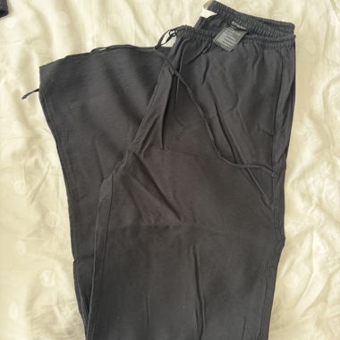 Pantalon en tissu noir