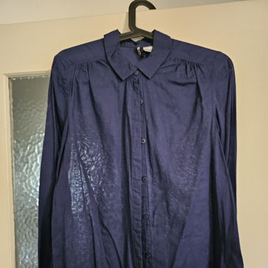 Chemise bleue foncée H&M Divided, taille 38