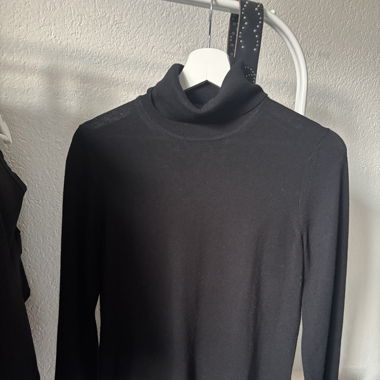 hugo boss turtleneck