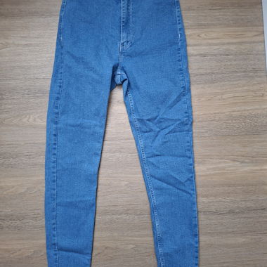 Jeggings in denim Bershka