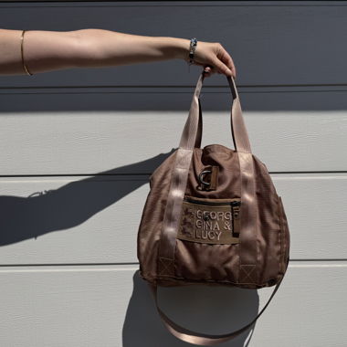 George Gina& Lucy Tasche