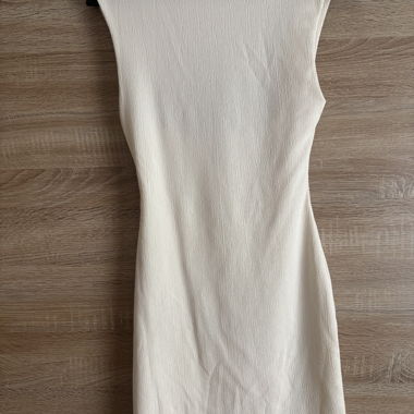 Robe dos nu blanche 