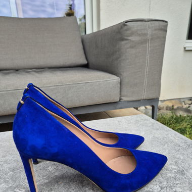 Hugo Boss high heeled shoes
