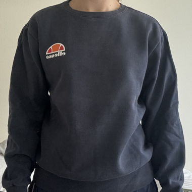 Ellesse sweatshirt