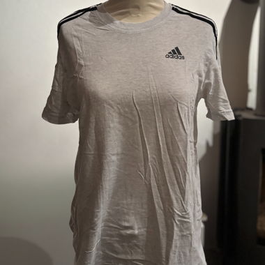 T-shirt Adidas