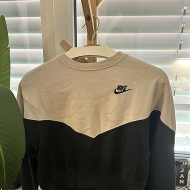 Nike Pullover