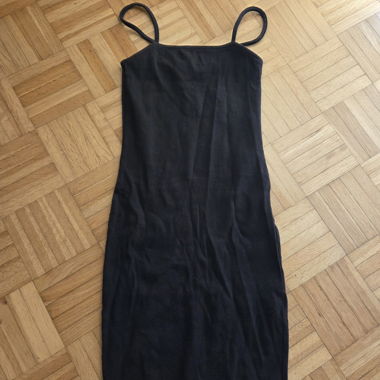 Schwarzes Ami Su Kleid
