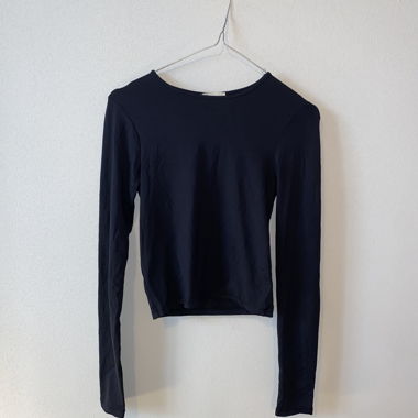 Enganliegendes Langarm-Shirt schwarz