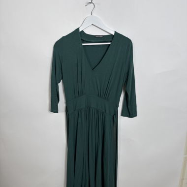 Robe verte Anne Weyburn