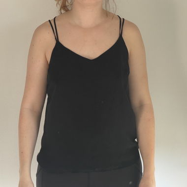 Schwarzes Top