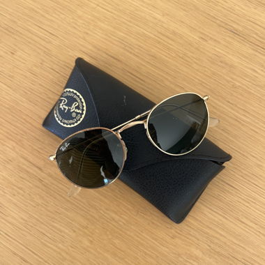 Occhiali da sole Ray-Ban round gold con custodia