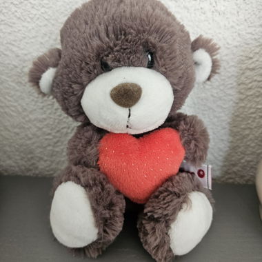 Peluches orsetto Nici con cuore