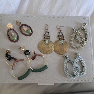 Lot de 5 paires de boucles d oreille 