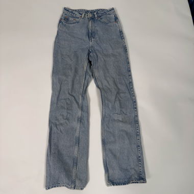 Weekday straight jeans W26 L32