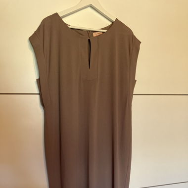 Ärmelloses Kleid in altrosa