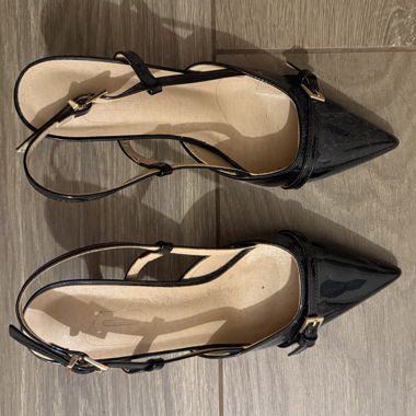 Escarpins kitten slingback noirs
