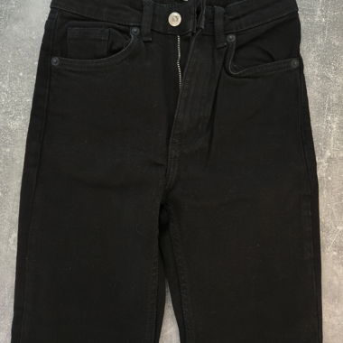 Schwarze Zara-Jeans