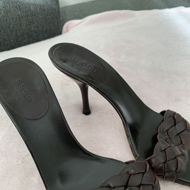 Talons Gucci
