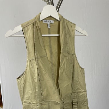 gilet in cremefarbe