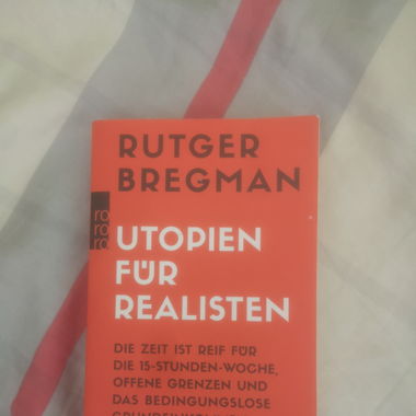 Utopie per realisti Libro