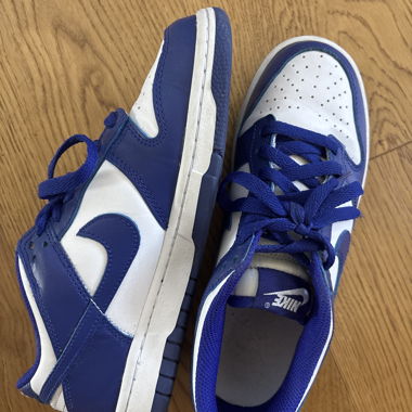 Baskets Nike Dunks bleu marine