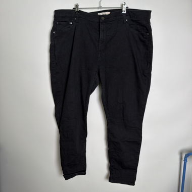 Levi's black skinny jeans 22W