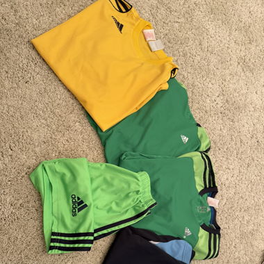 Adidas Sportsachen