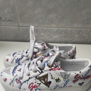 Guess Sneakers