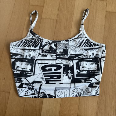 Top crop spaghetti con grafica