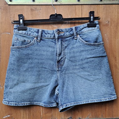 Jean shorts H&M, high waist