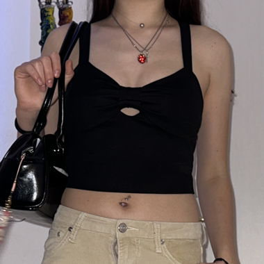 black elegant crop top