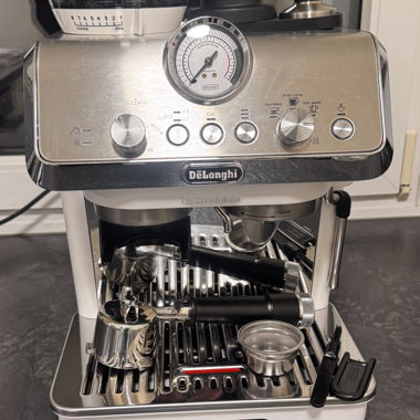 Macchina a portafiltro DeLonghi
