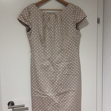 Kleid