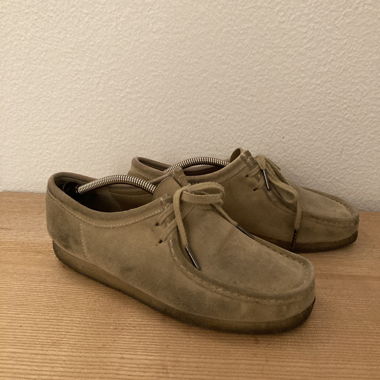 Beige Wildleder-Loafers